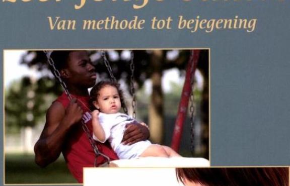 Boek 'Hulp aan zeer jonge ouders'.jpg